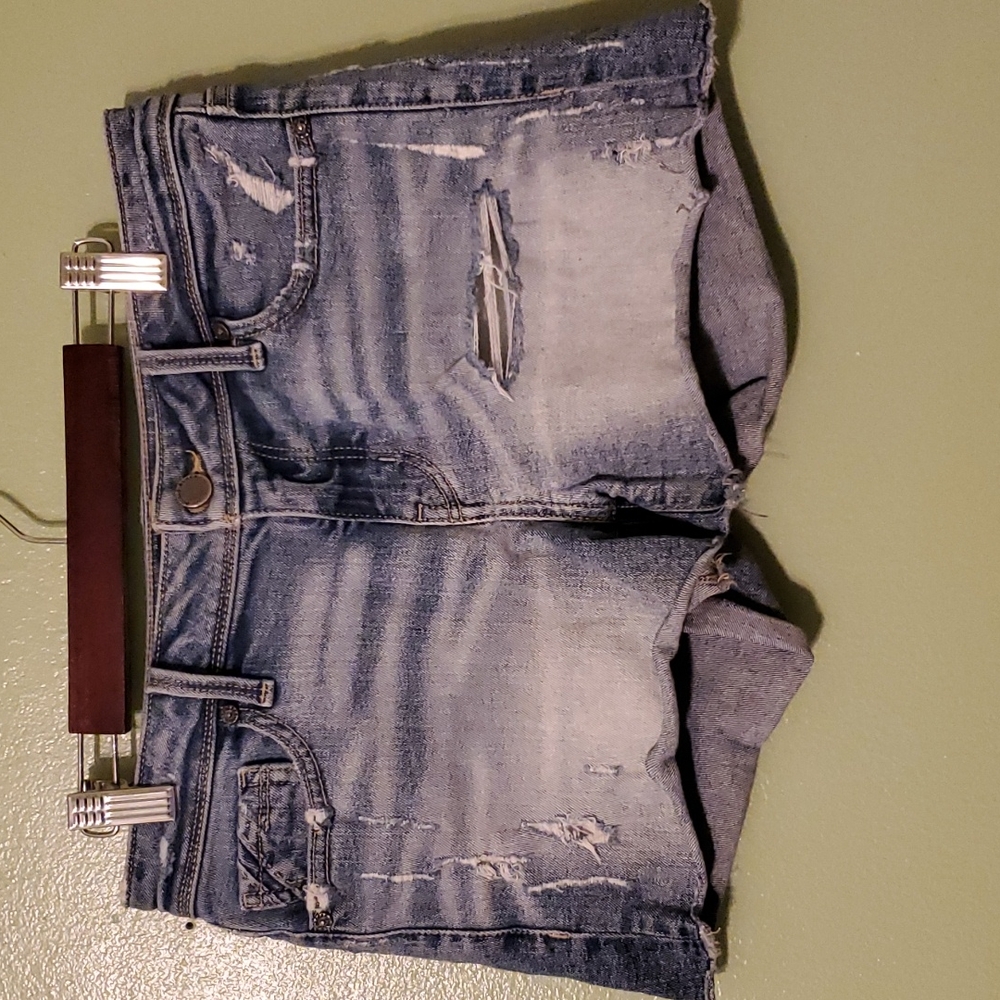 Buckle Black Shorts - Size 26 - Fit 53